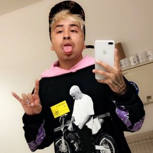 Meet your Posher, Thomas